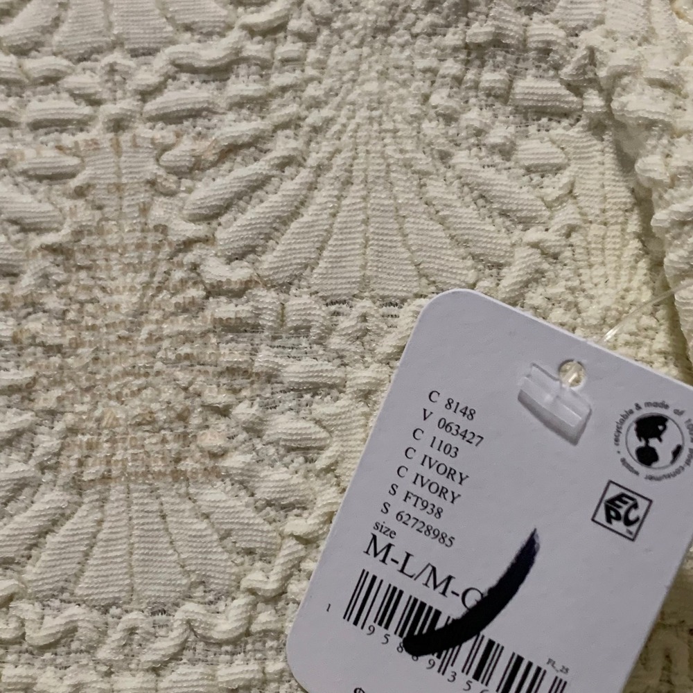 Intimately Free People Ivory Textured Popcorn Tank Top Square Neck M-L 62728985 - Picture 7 of 7